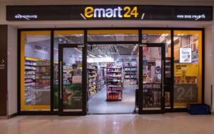 Южнокорейский круглосуточный магазин eMart24
